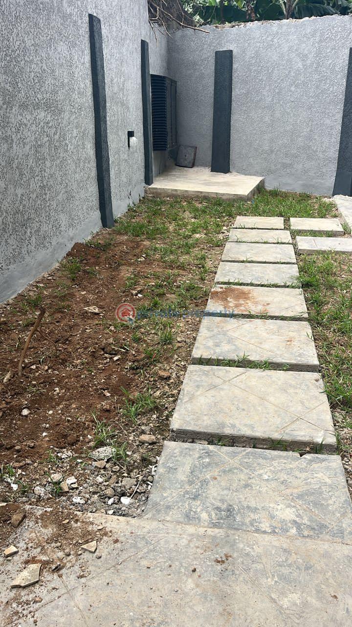 4 bedroom Semi detached Duplex For Sale Okupe Estate, Maryland Lagos - 8