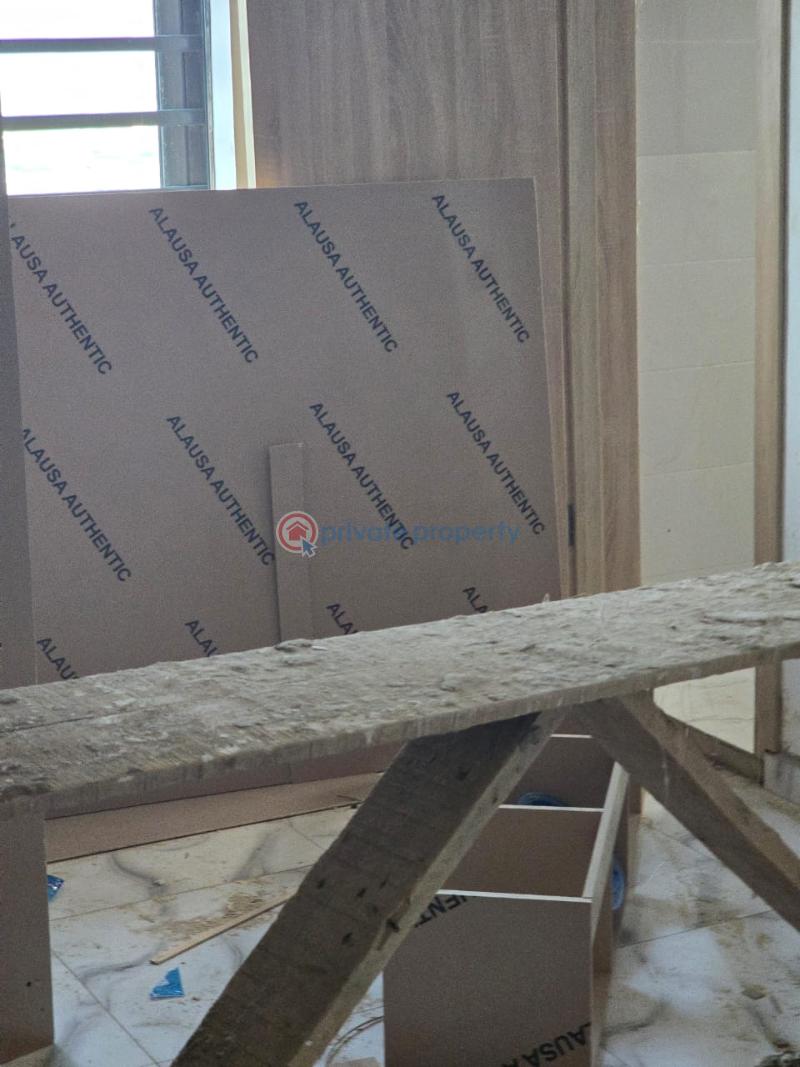 4 bedroom House For Sale In An Estate Ifako-Gbagada Lagos - 4