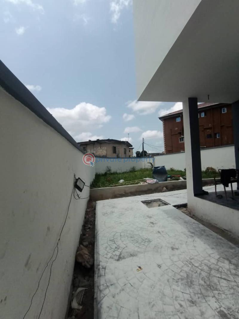 4 bedroom Detached Duplex For Sale Thomas Estate Ajah Lagos - 1
