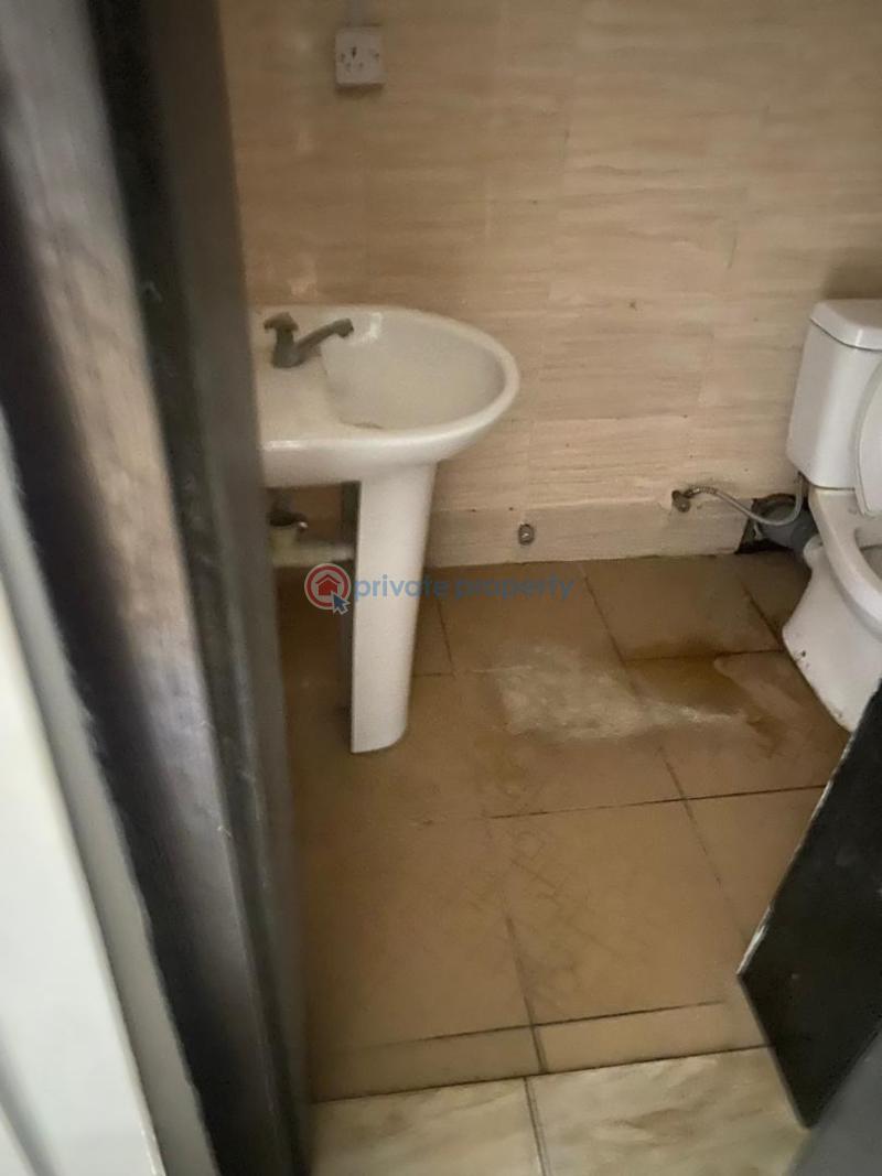 3 bedroom Mini Flat For Rent Evercare Lekki Phase 1 Lagos - 10