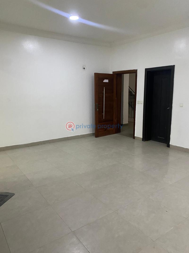 2 bedroom Block Of Flats For Sale Lekki Phase 1 Lagos - 1