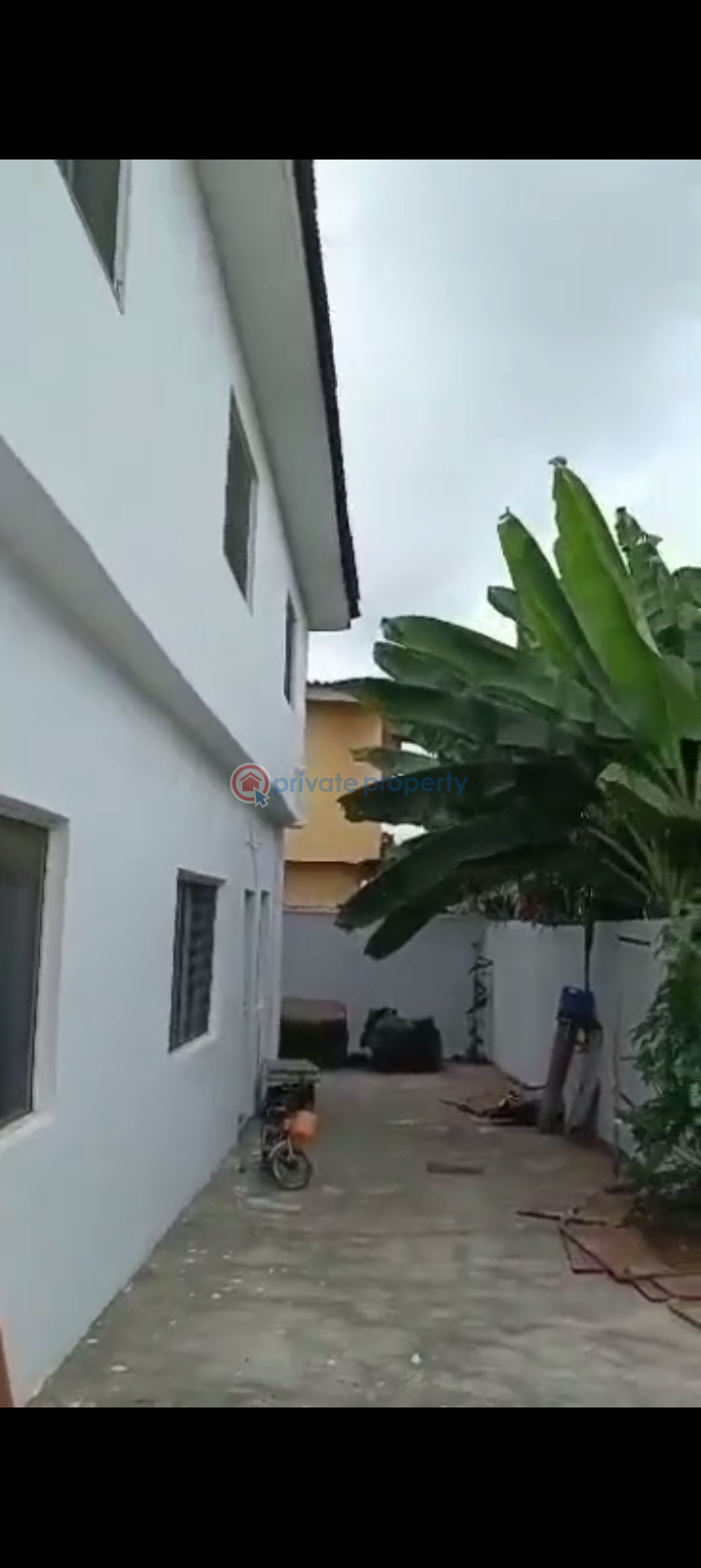 Flat & Apartment For Sale Isuti Road, Egan,igando Egan Ikotun/Igando Lagos - 9