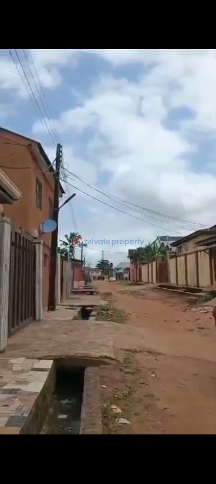 Flat & Apartment For Sale Isuti Road, Egan,igando Egan Ikotun/Igando Lagos - 4