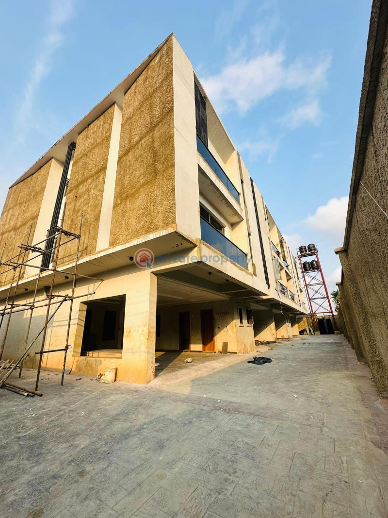 5 bedroom Terrace For Sale Opebi Ikeja Lagos