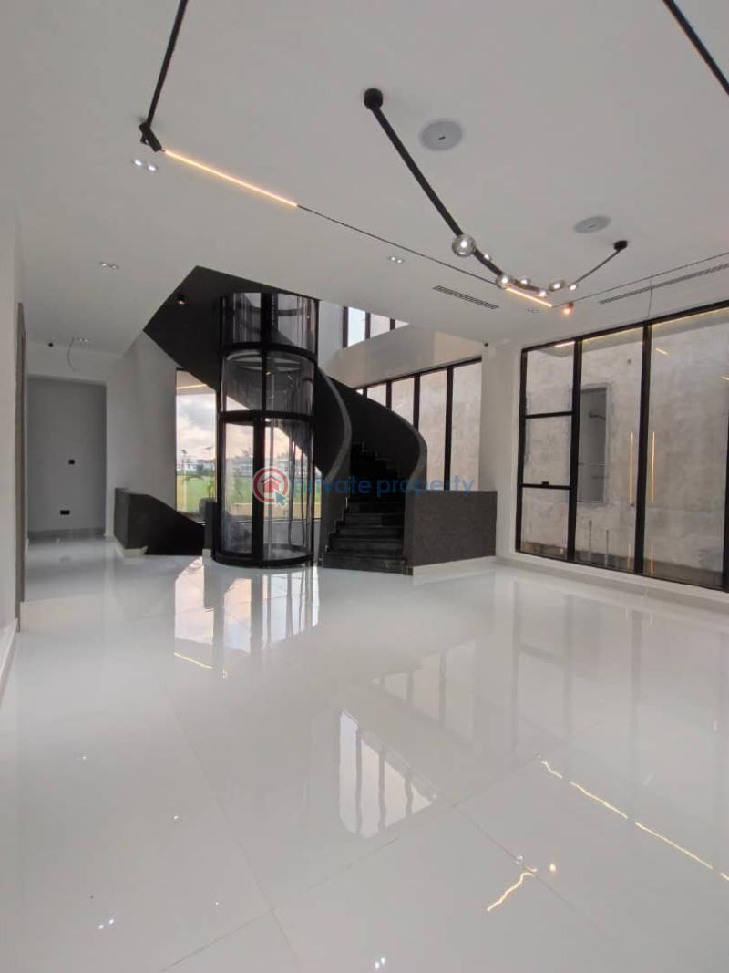 5 bedroom Duplex For Sale Pinnock Axis Osapa Lekki Lagos - 11