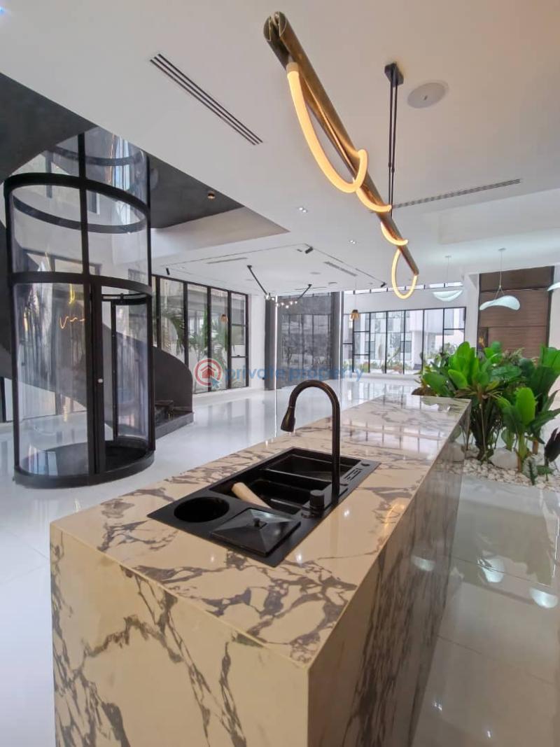 5 bedroom Duplex For Sale Pinnock Axis Osapa Lekki Lagos - 23