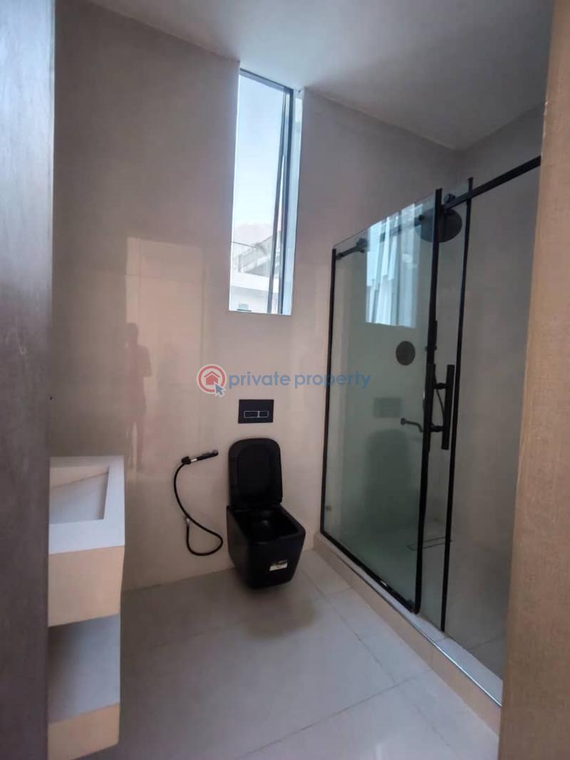 5 bedroom Duplex For Sale Pinnock Axis Osapa Lekki Lagos - 19