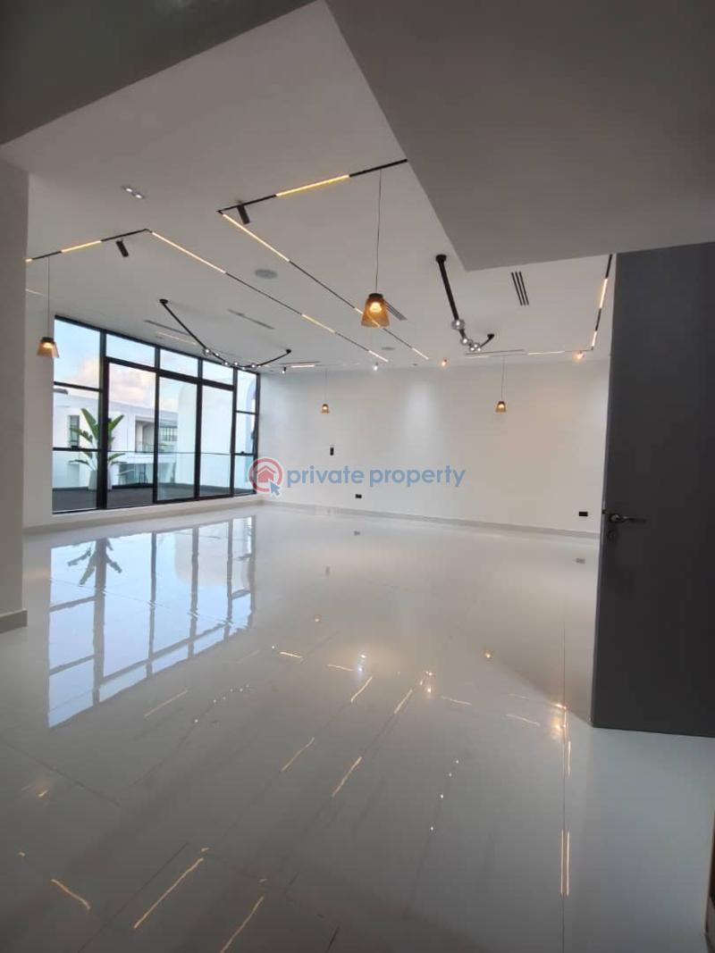 5 bedroom Duplex For Sale Pinnock Axis Osapa Lekki Lagos - 6
