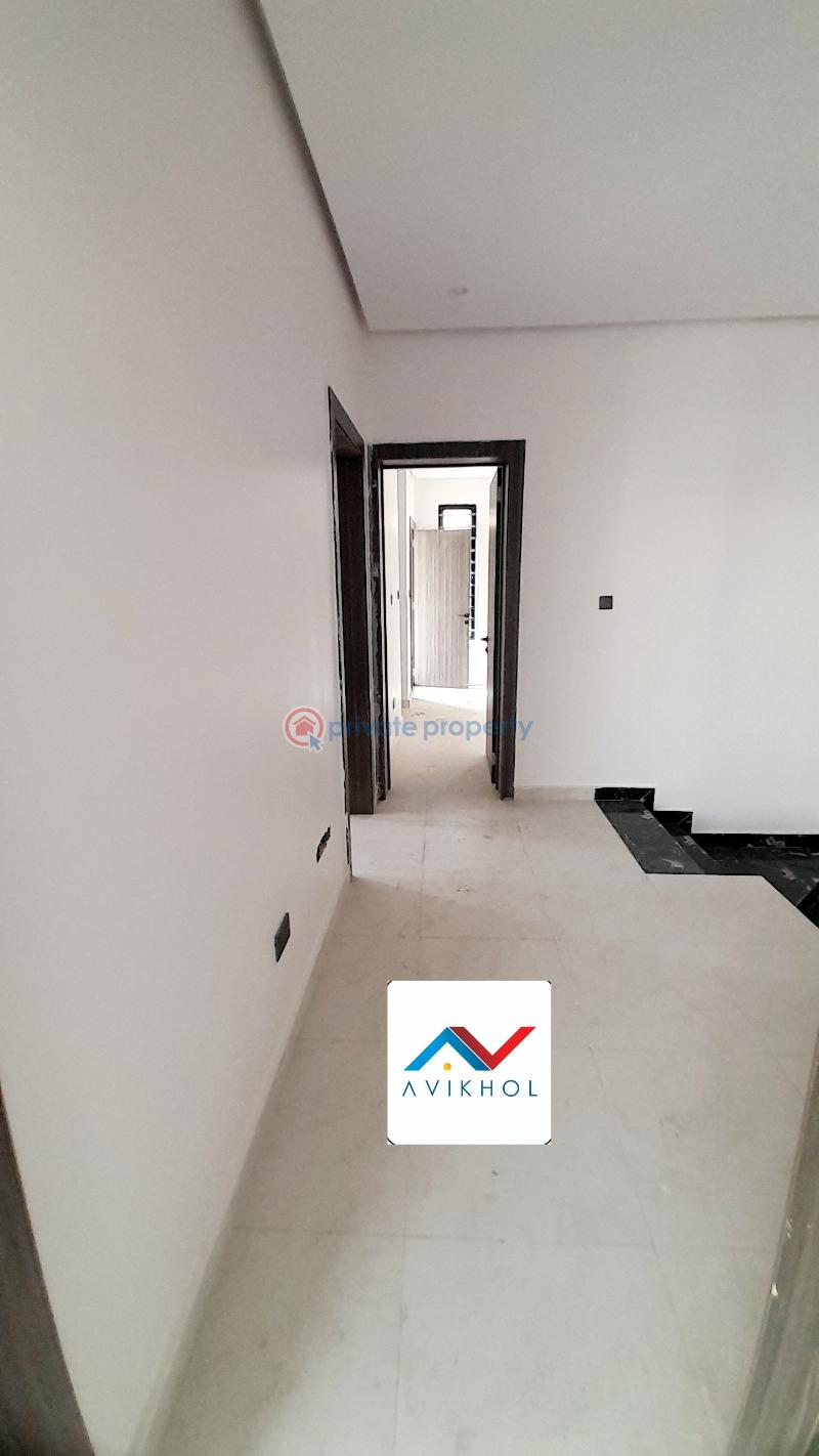 Beautiful contemporary 4 bedroom terraced duplex - 8 4 bedroom Terraced Duplex For Sale Close To Blenco Supermarket, Ajah Sangotedo Lagos - 8