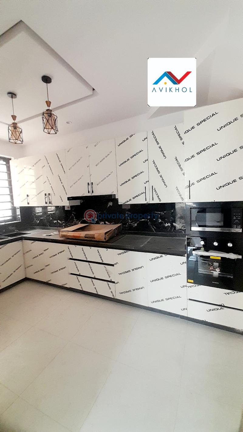 Beautiful contemporary 4 bedroom terraced duplex - 5 4 bedroom Terraced Duplex For Sale Close To Blenco Supermarket, Ajah Sangotedo Lagos - 5