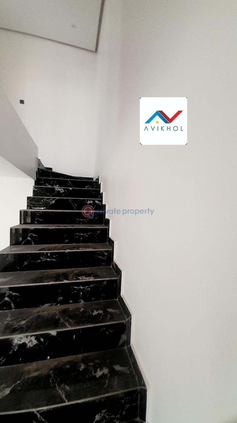 Beautiful contemporary 4 bedroom terraced duplex - 12 4 bedroom Terraced Duplex For Sale Close To Blenco Supermarket, Ajah Sangotedo Lagos - 12