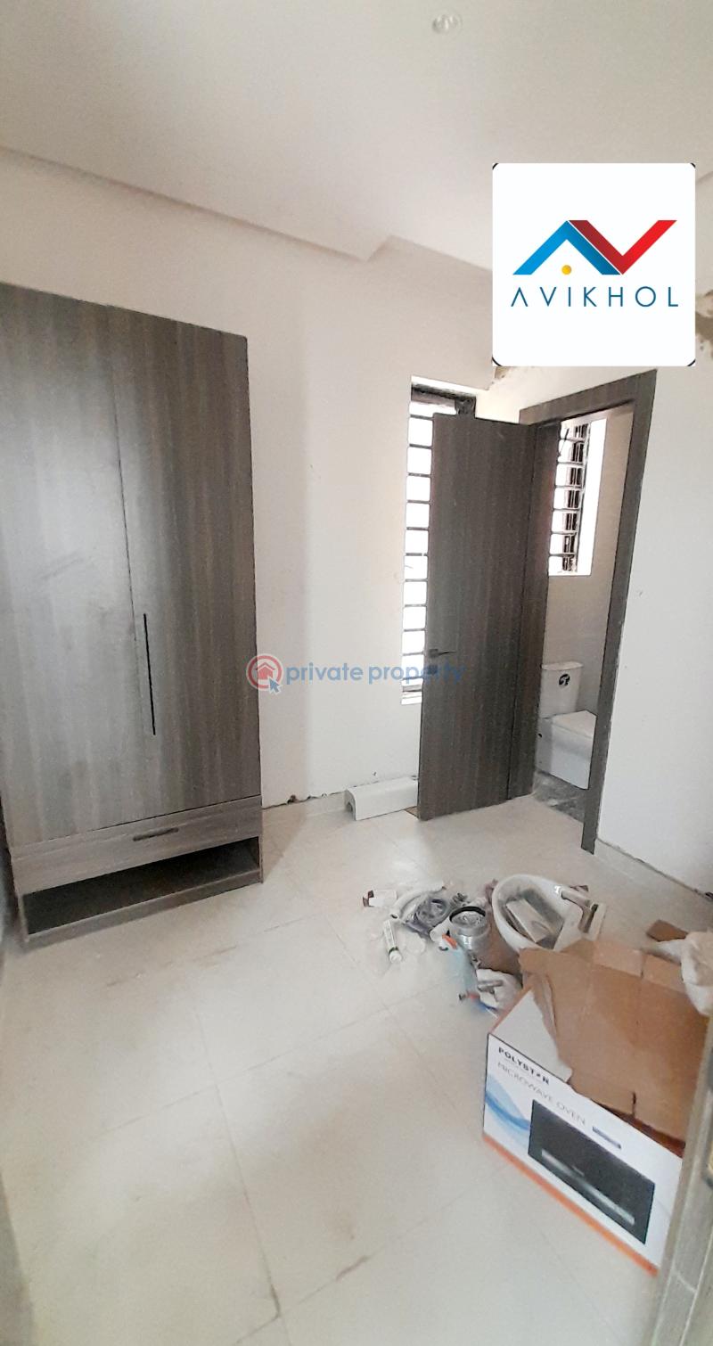 Beautiful contemporary 4 bedroom terraced duplex - 7 4 bedroom Terraced Duplex For Sale Close To Blenco Supermarket, Ajah Sangotedo Lagos - 7