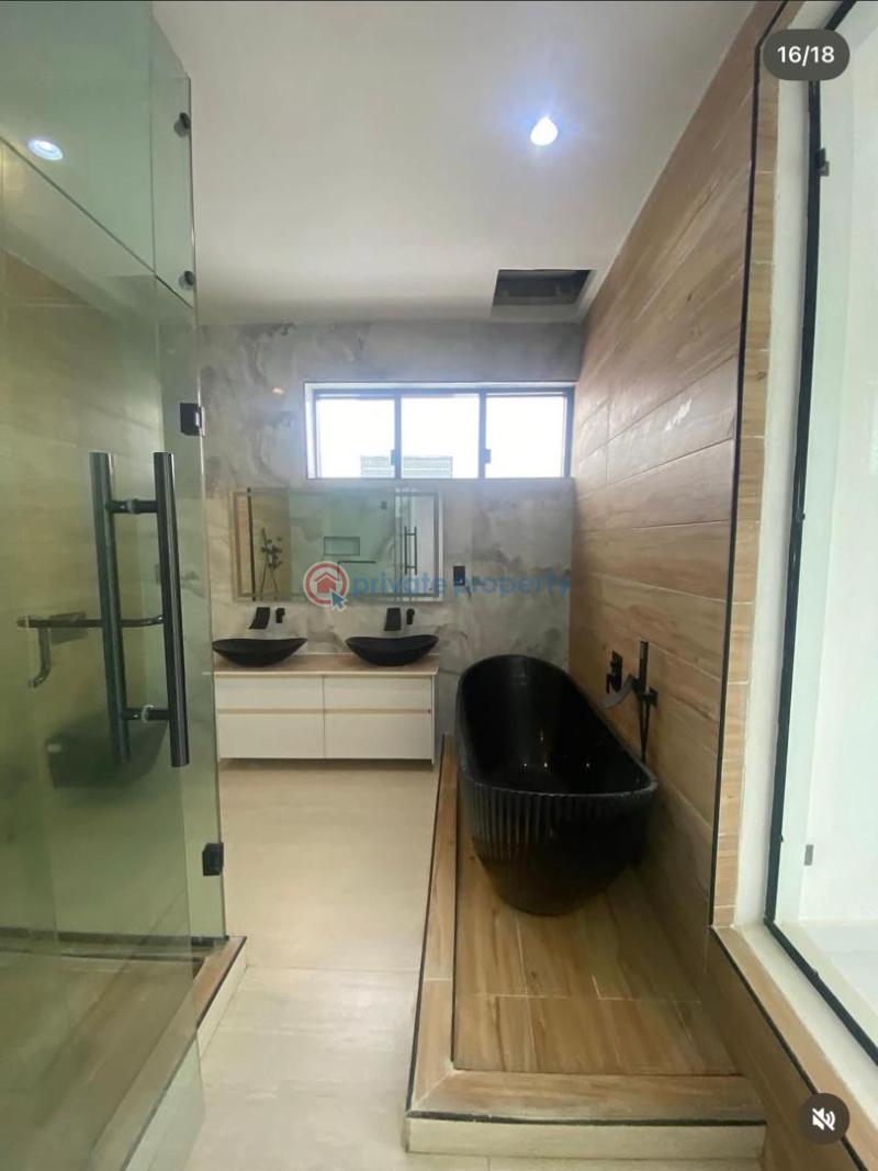 5 bedroom Duplex For Sale Chevron Drive Lekki Lagos - 4