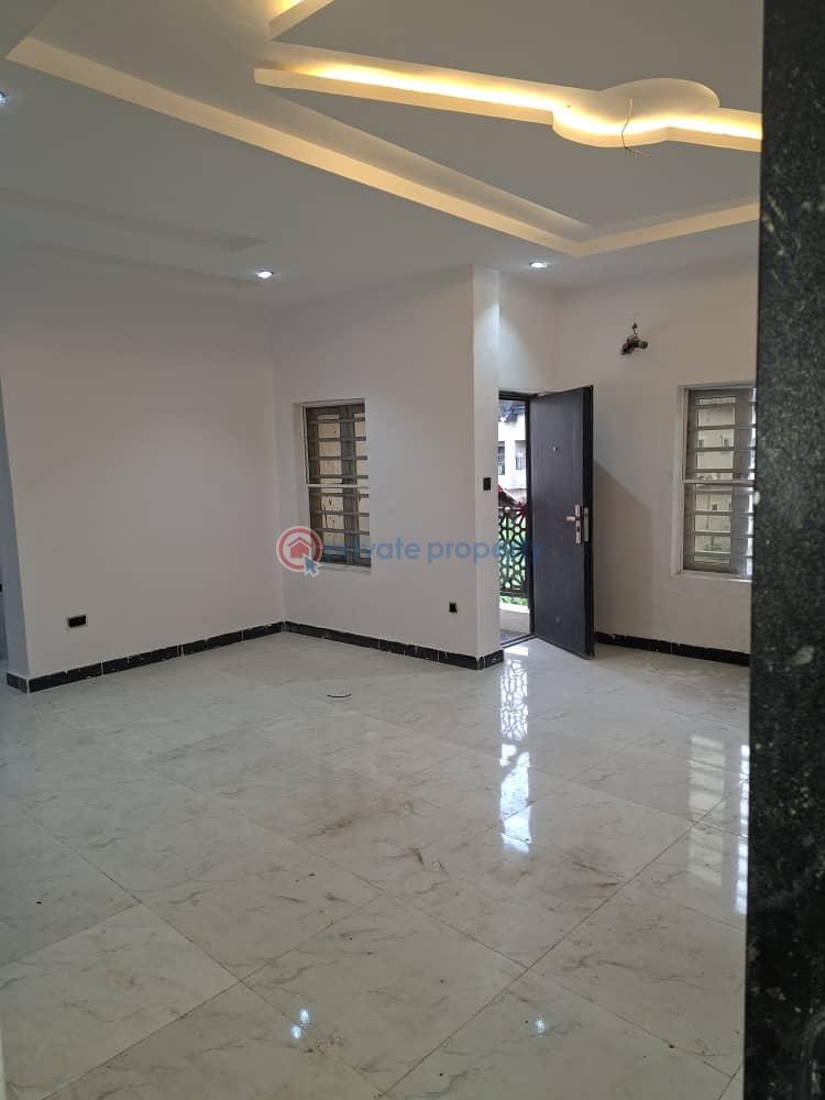 3 bedroom Self Contain For Rent Arowojobe Estate Mende Mende Maryland Lagos - 2