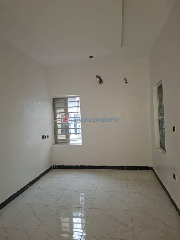 3 bedroom Self Contain For Rent Arowojobe Estate Mende Mende Maryland Lagos - 6