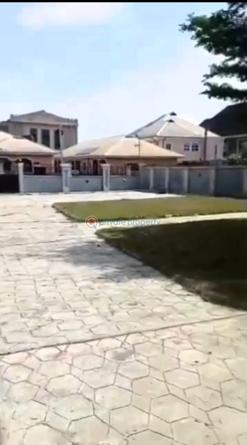 Event Hall For Sale Ogunwmenyi Gra Off Waec Road Benin Edo - 0
