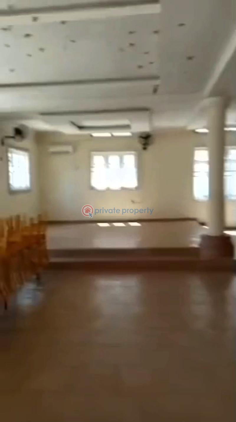 Event Hall For Sale Ogunwmenyi Gra Off Waec Road Benin Edo - 1