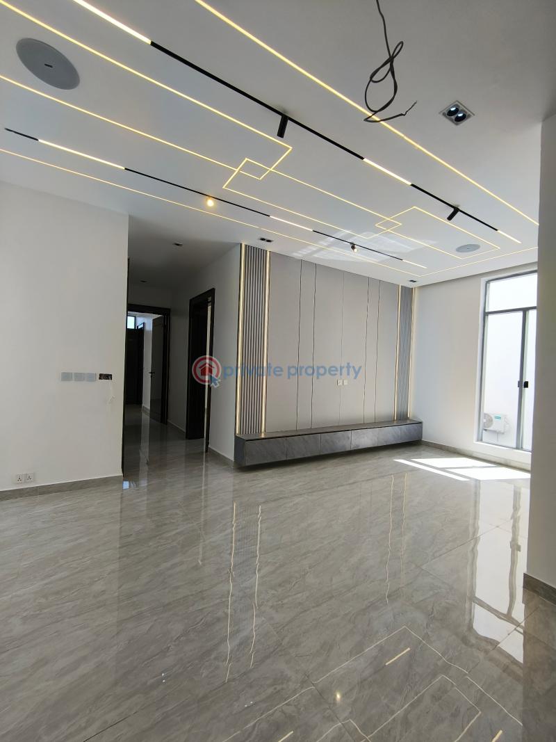 5 bedroom Duplex For Sale Spa Axis Jakande Lekki Lagos - 15