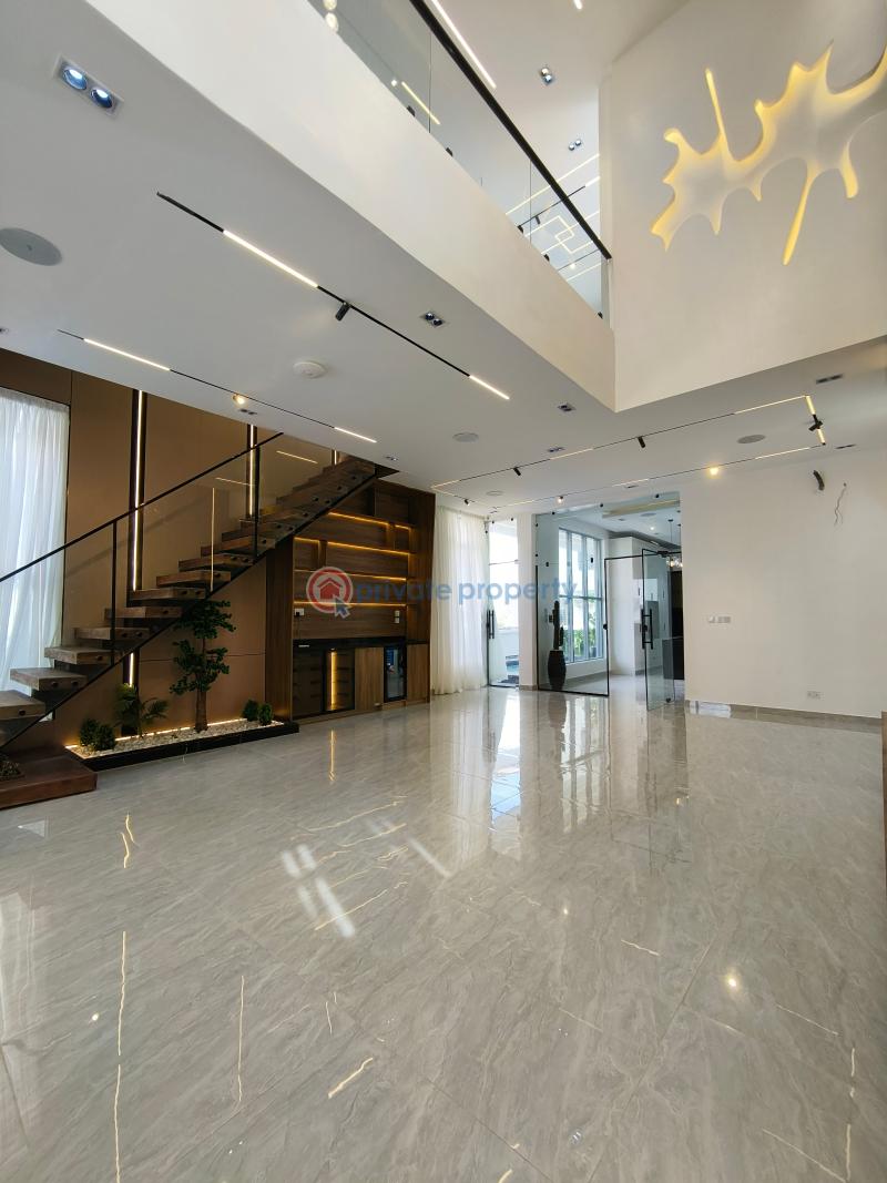 5 bedroom Duplex For Sale Spa Axis Jakande Lekki Lagos - 3