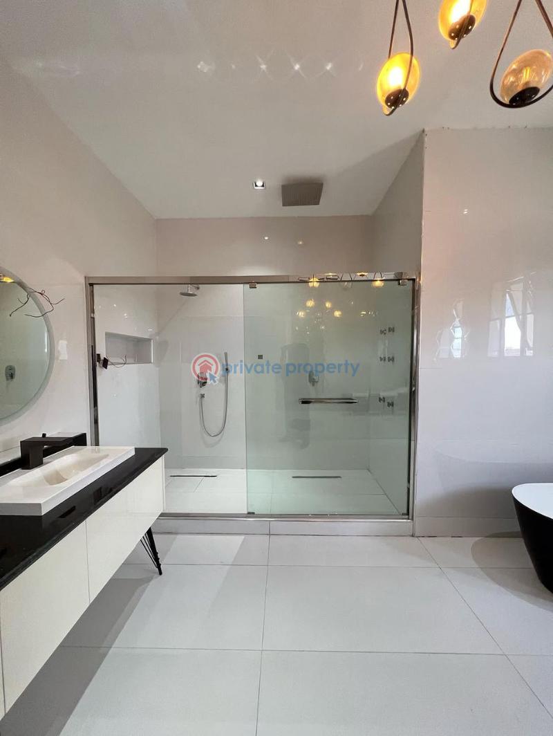 5 bedroom Detached Duplex For Sale Pinnock Beach Estate Lekki Phase 1 Lagos - 5