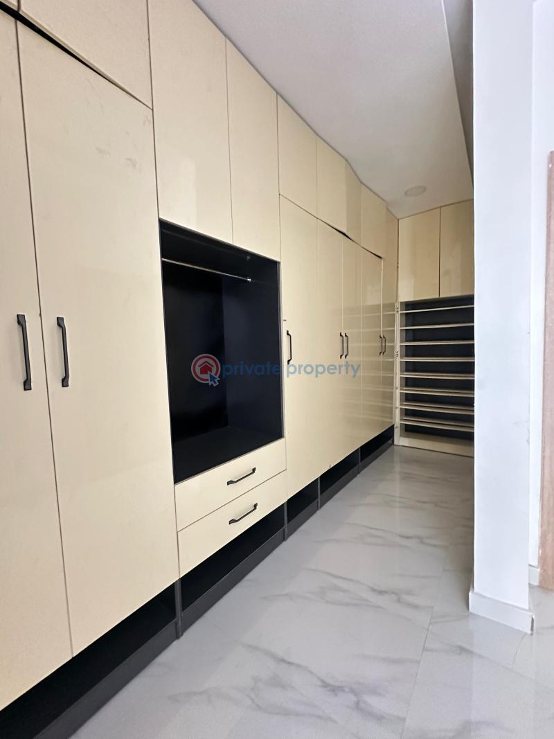 Beautiful fully detached duplexes - 10 5 bedroom Detached Duplex For Sale Orchid Lekki Chevron Drive Lekki Lagos - 10