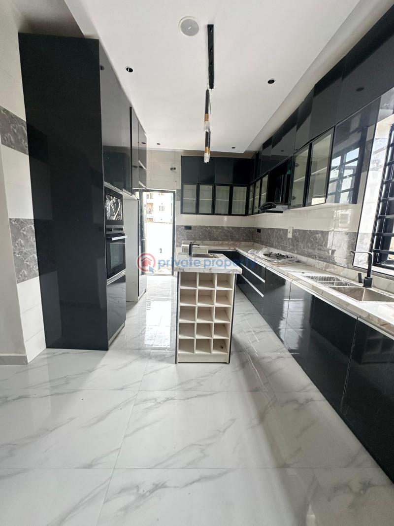 Beautiful fully detached duplexes - 11 5 bedroom Detached Duplex For Sale Orchid Lekki Chevron Drive Lekki Lagos - 11