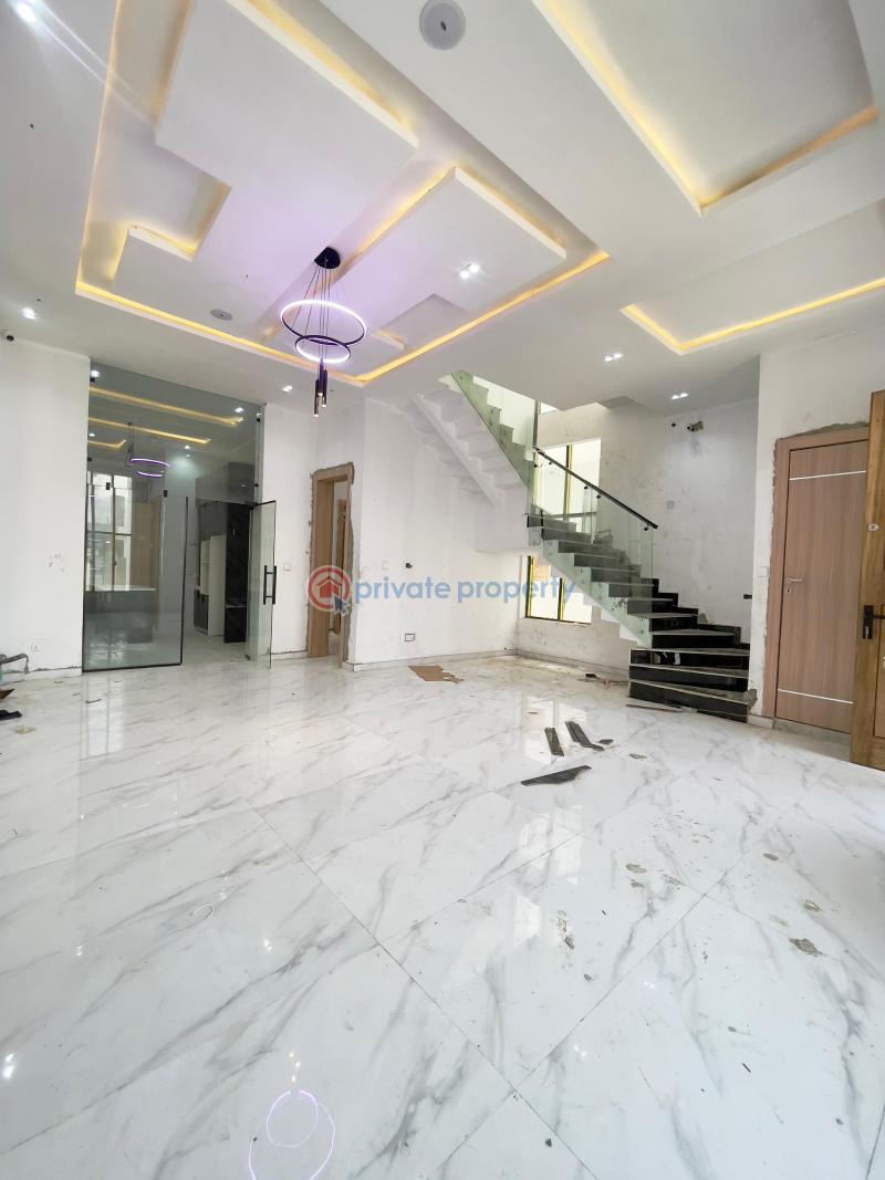 4 bedroom House For Sale Chevron Drive Lekki Lagos - 1
