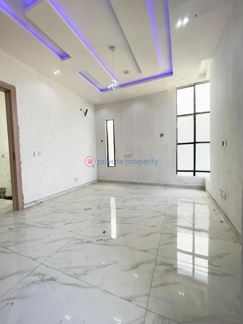 4 bedroom House For Sale Chevron Drive Lekki Lagos - 9