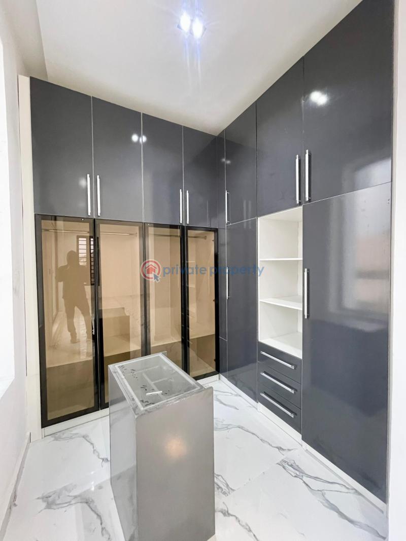 4 bedroom Detached Duplex For Sale Ikota Lekki Lagos - 12