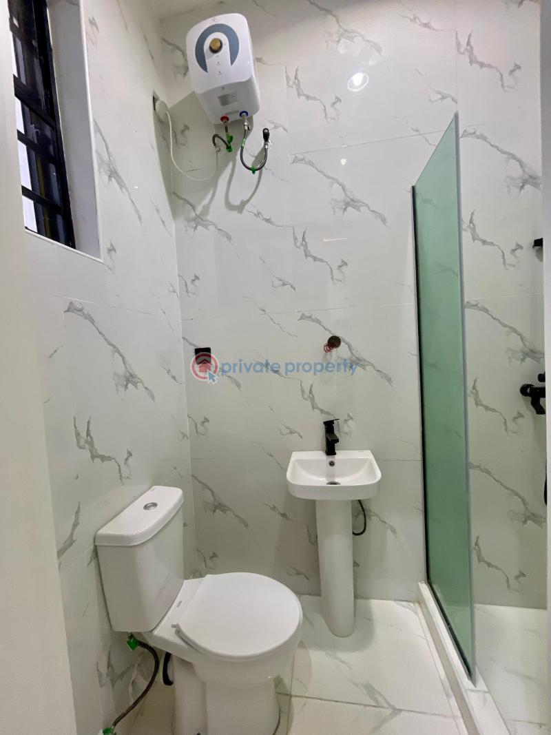 4 bedroom Detached Duplex For Sale Ikota Lekki Lagos - 4