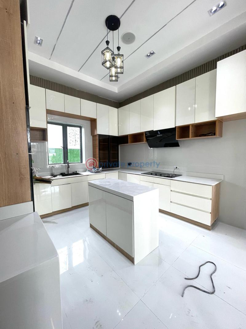 4 bedroom Semi detached Duplex For Sale Ikota Lekki Lagos - 6