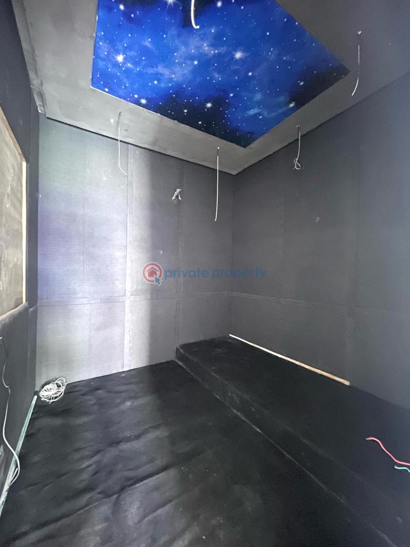 4 bedroom Semi detached Duplex For Sale Ikota Lekki Lagos - 17