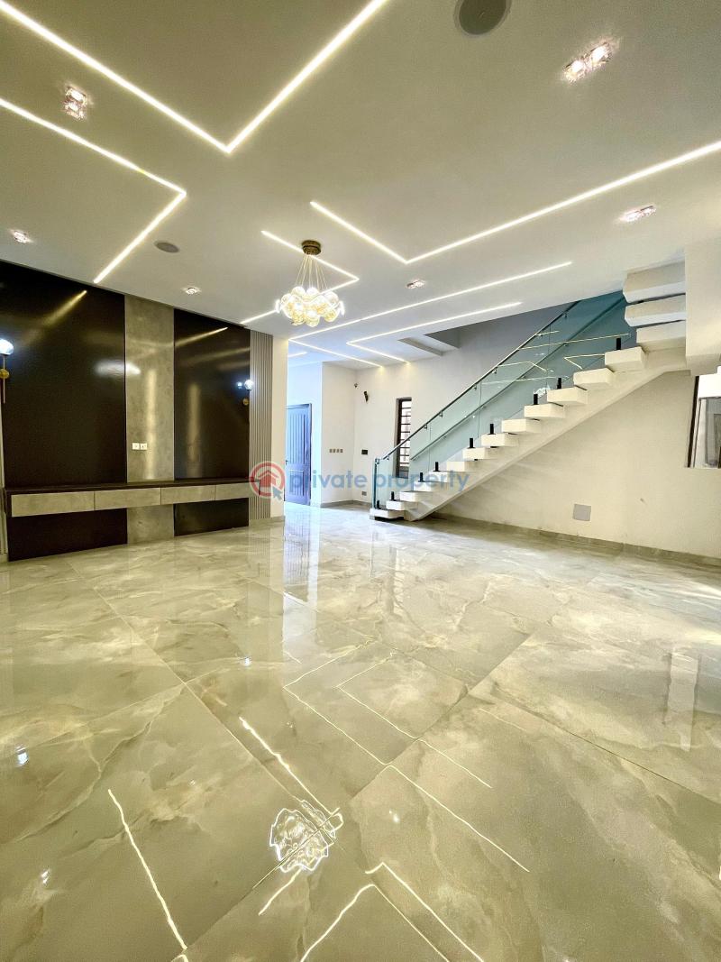 5 bedroom Detached Duplex For Sale Osapa Lekki Lagos - 4