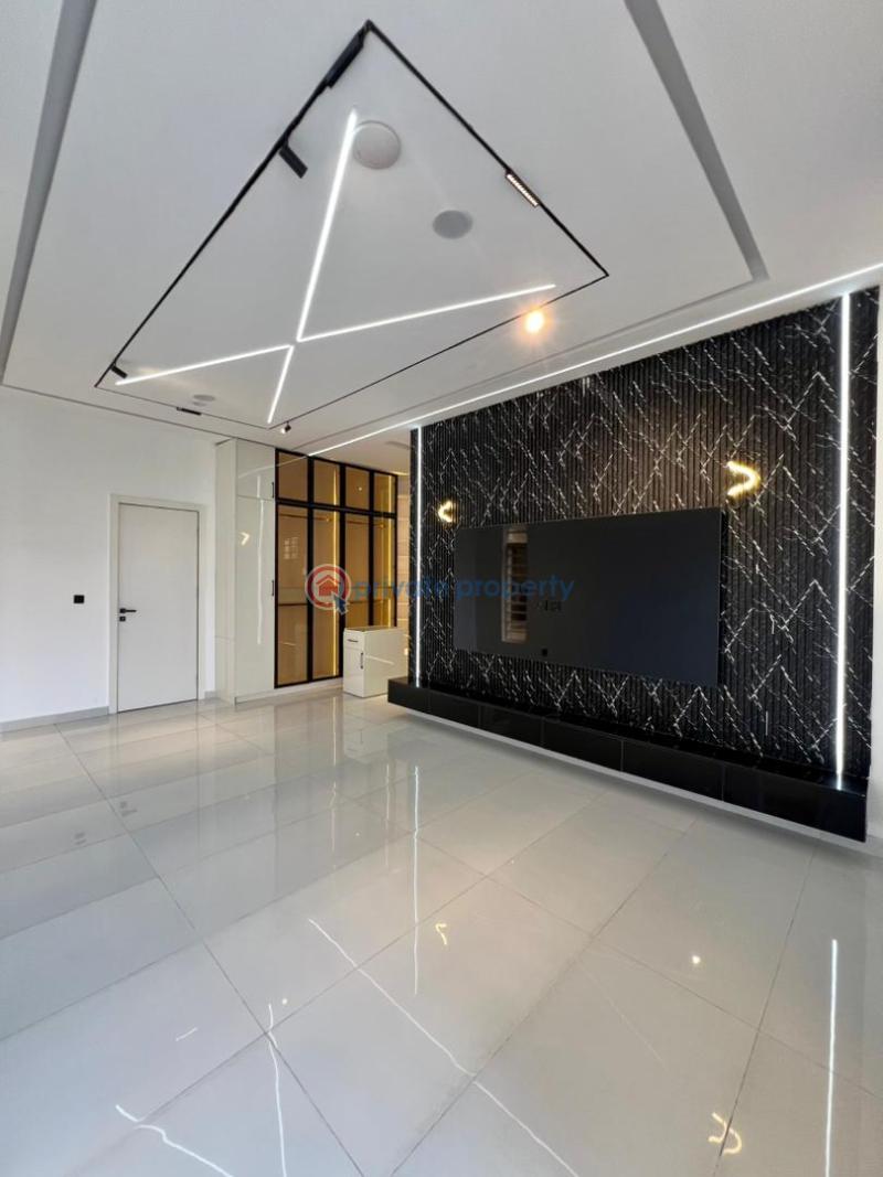 5 bedroom Detached Duplex For Sale Ologolo Lekki Lagos - 5