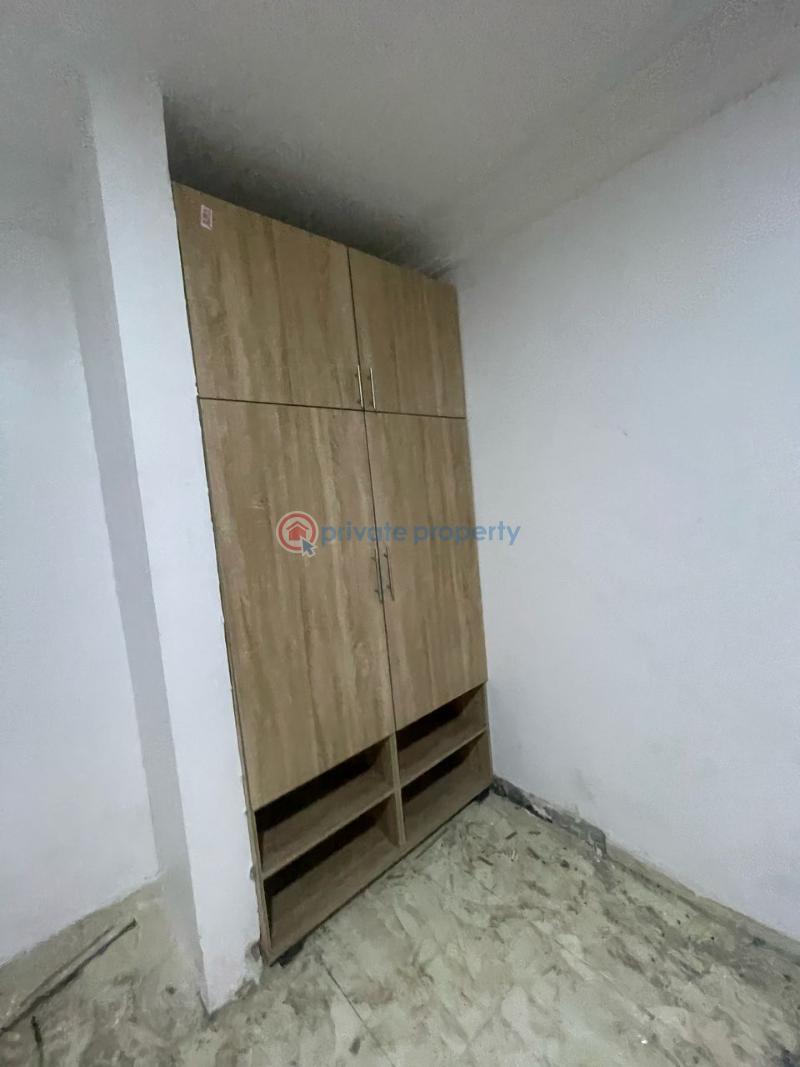 1 bedroom Shared Apartment For Rent Along Lekki Expressway Lagos - 5