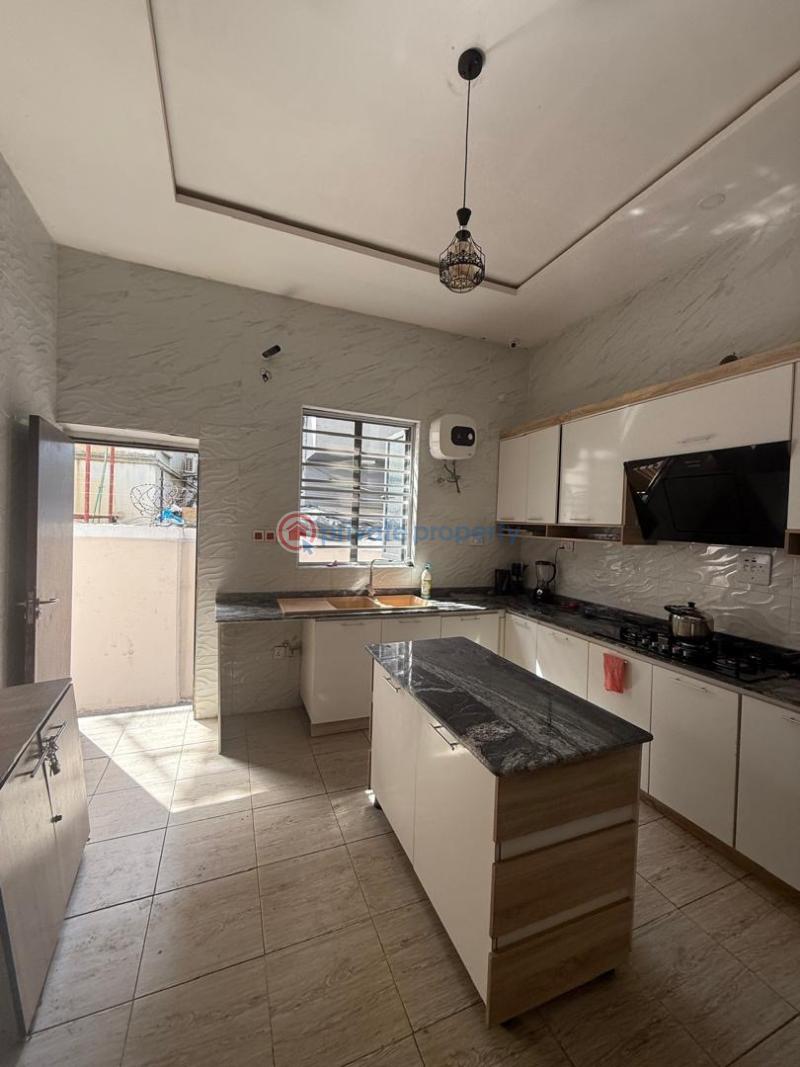 Beautiful master’s bedroom - 3 1 bedroom Shared Apartment For Rent Nice Neighborhood Agungi Lekki Lagos - 3