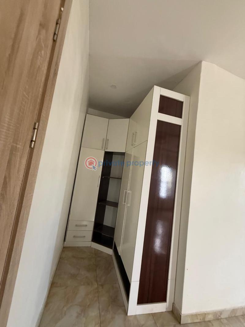 Beautiful master’s bedroom - 5 1 bedroom Shared Apartment For Rent Nice Neighborhood Agungi Lekki Lagos - 5