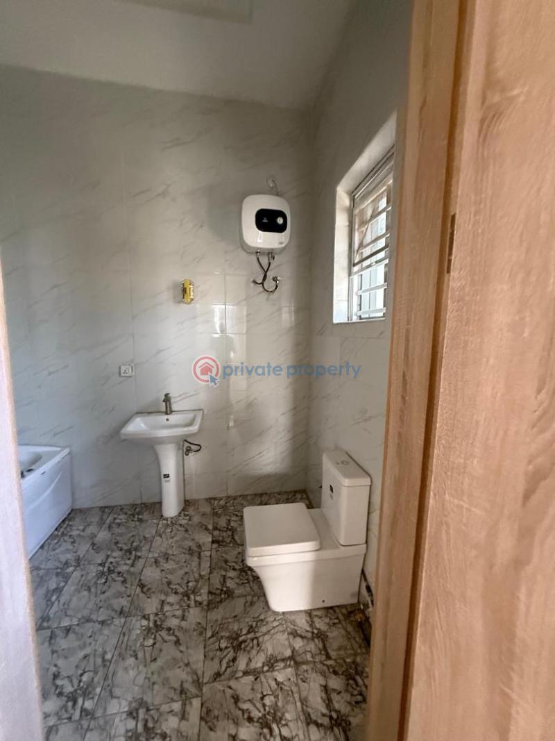 Beautiful master’s bedroom - 8 1 bedroom Shared Apartment For Rent Nice Neighborhood Agungi Lekki Lagos - 8