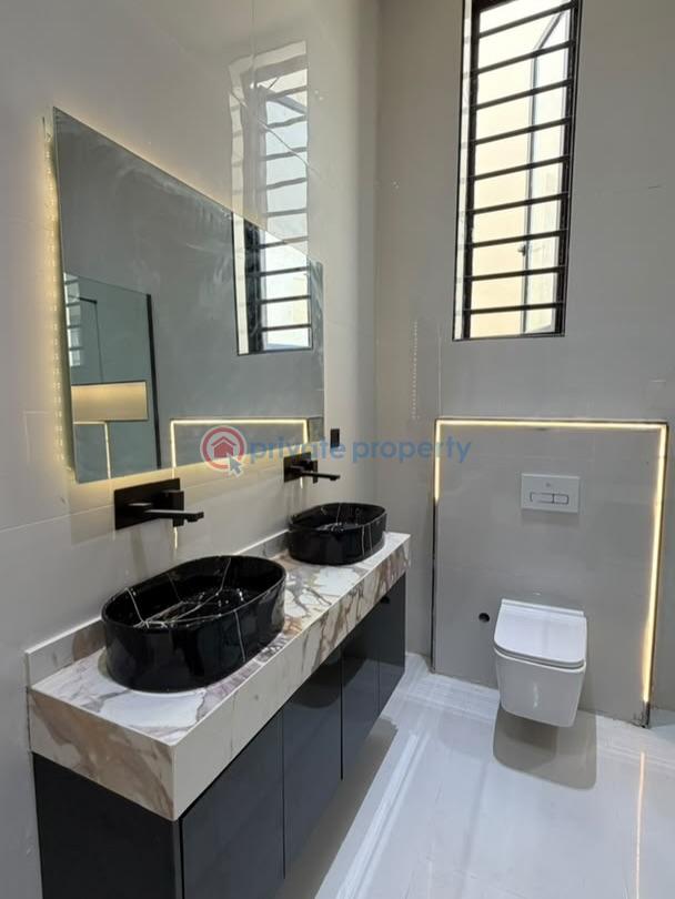 5 bedroom Duplex For Sale Ochid Road Lekki Expressway Lagos - 12