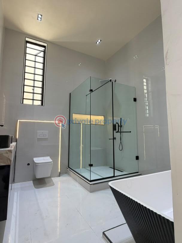 5 bedroom Duplex For Sale Ochid Road Lekki Expressway Lagos - 5