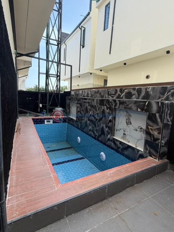 5 bedroom Duplex For Sale Ochid Road Lekki Expressway Lagos - 10