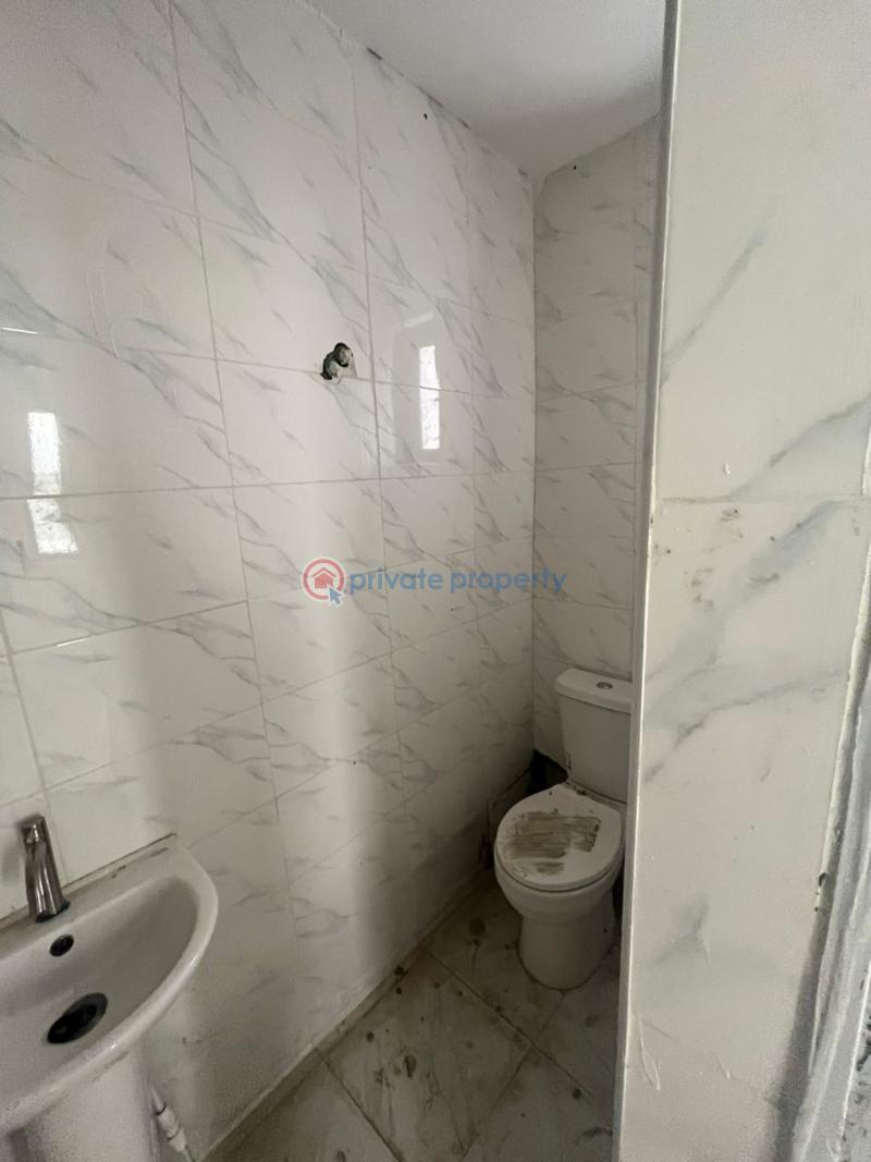 3 bedroom Block Of Flats For Sale Chevy Castle Inside Emperor Homes Chevron Drive Lekki Lagos - 6