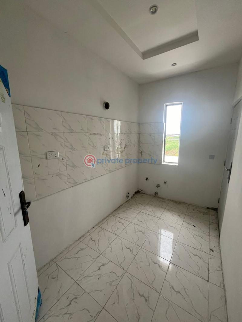 3 bedroom Block Of Flats For Sale Chevy Castle Inside Emperor Homes Chevron Drive Lekki Lagos - 3