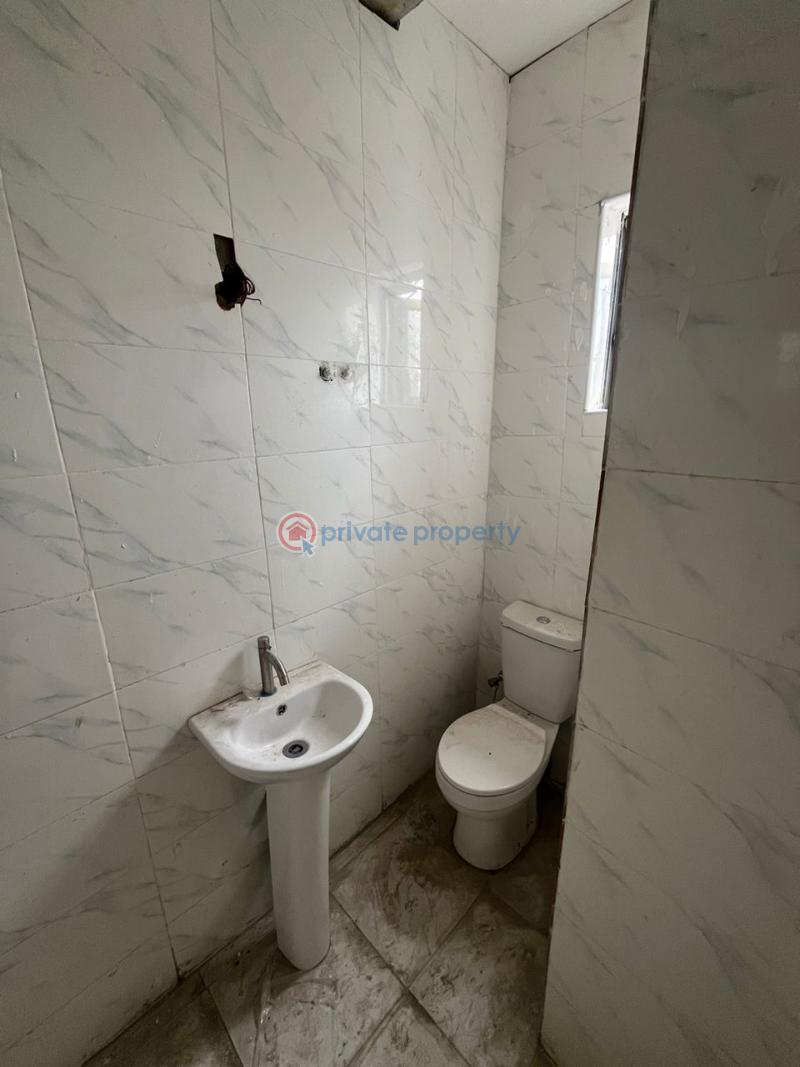 3 bedroom Block Of Flats For Sale Chevy Castle Inside Emperor Homes Chevron Drive Lekki Lagos - 5