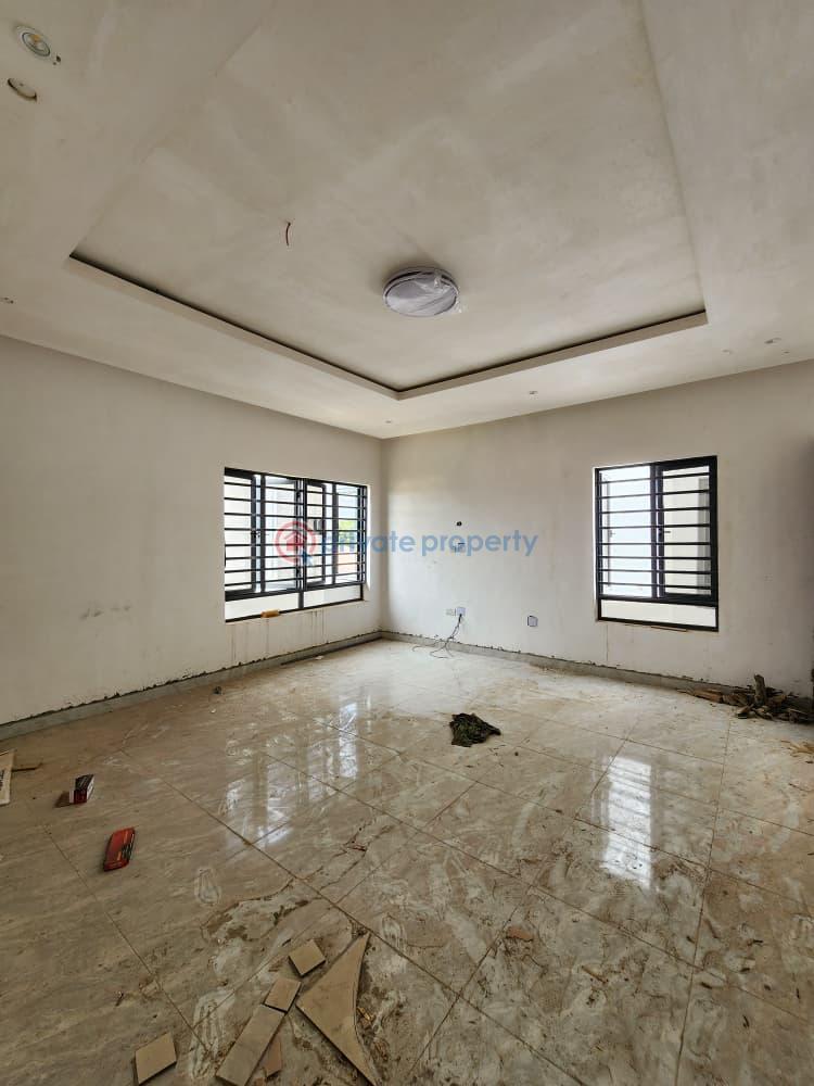 4 bedroom Semi detached Duplex For Sale Surulere Lagos - 3