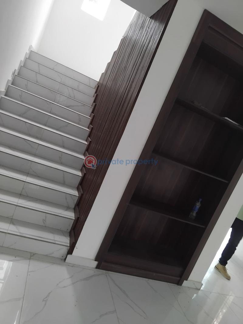 5 bedroom Detached Duplex For Sale Lekki Phase 2 Lagos - 12
