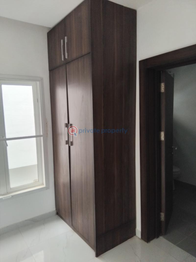 5 bedroom Detached Duplex For Sale Lekki Phase 2 Lagos - 4