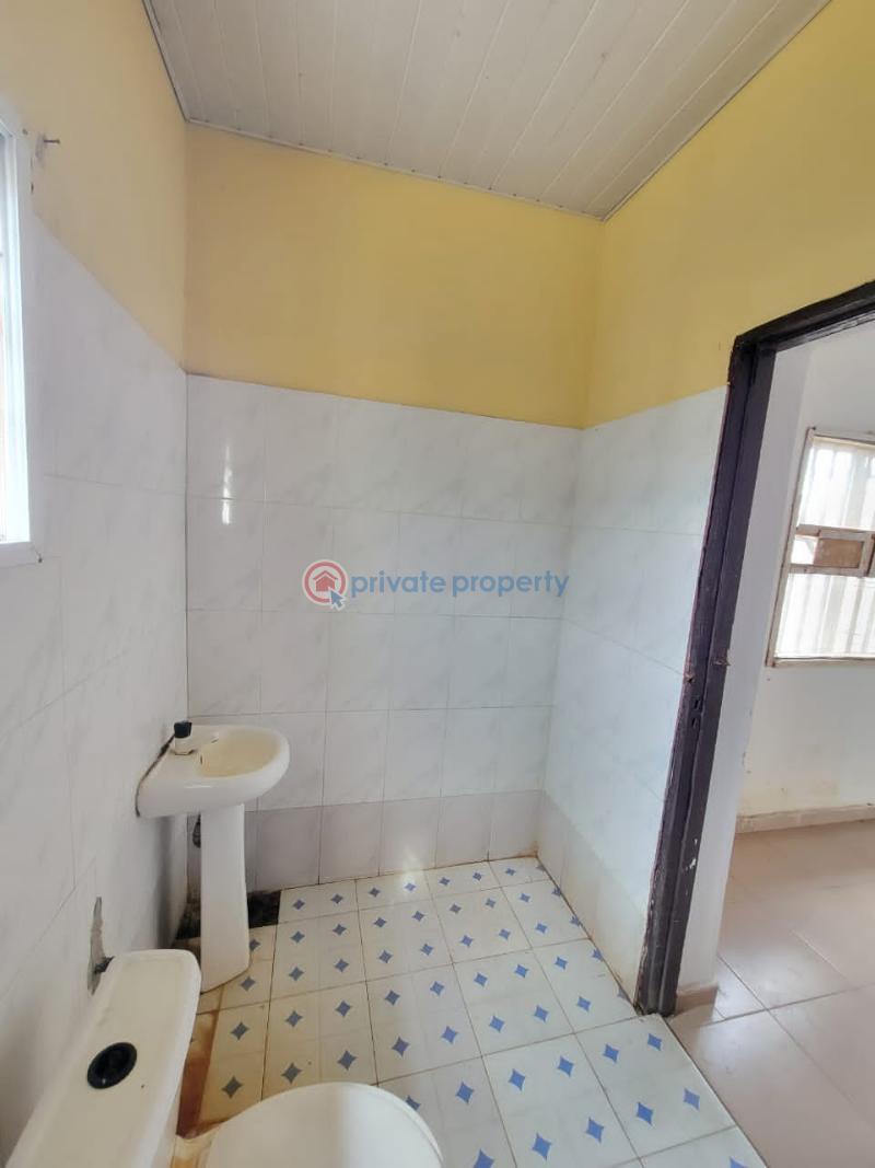 1 bedroom Self Contain For Rent Grenville Estate Badore Ajah Lagos - 4