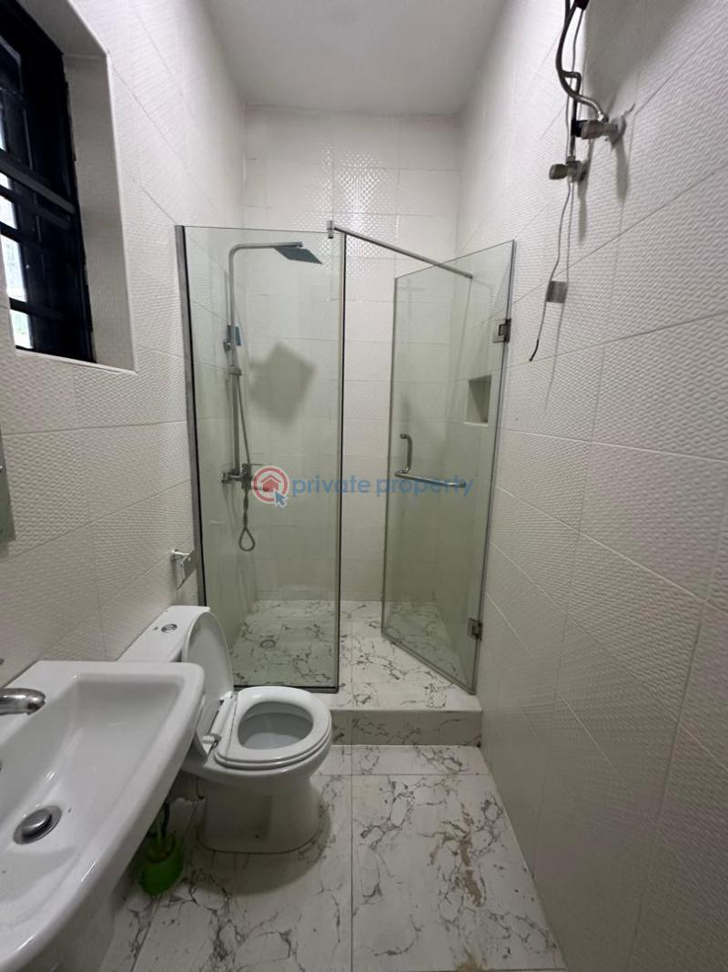 Beautiful semi  bedroom - 5 1 bedroom Shared Apartment For Rent Nice Estate In Orchid Along Lekki Expressway Lagos - 5