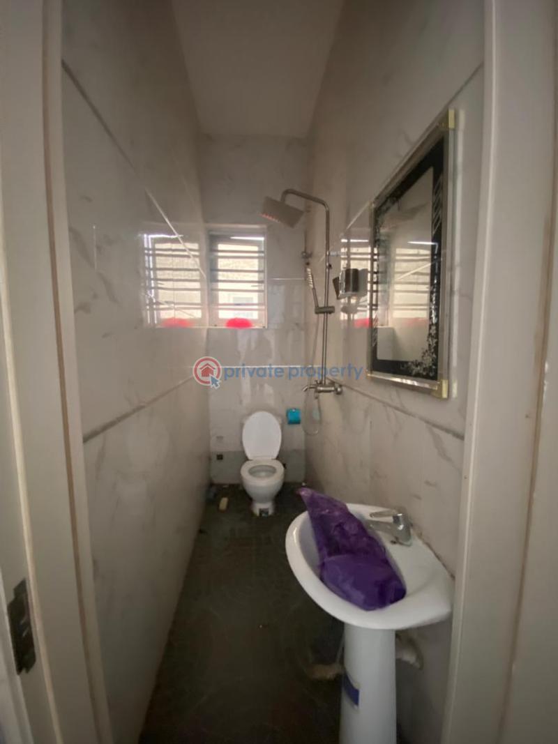 1 bedroom Studio Apartment For Rent Along Lekki Expressway Lagos - 1